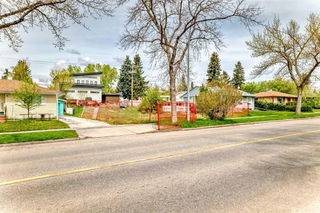 523 Northmount Drive