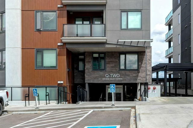 302 - 238 Sage Valley Common