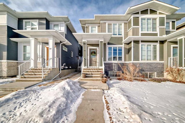 121 Corner Meadows Gate