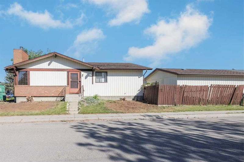 30 Aberdare Road NE, Calgary, Alberta
