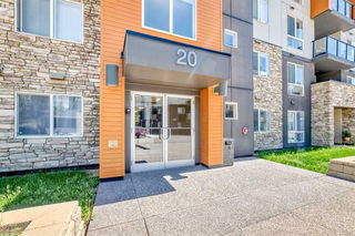 802 - 20 Kincora Glen Park