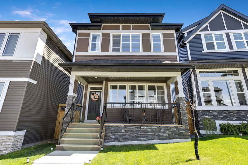 30 Amblehurst Way NW, Calgary, Alberta