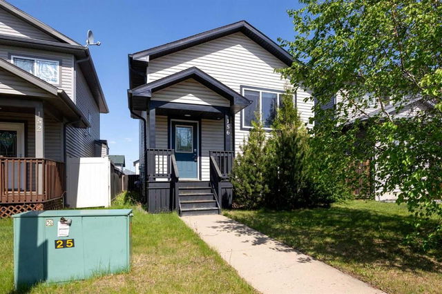 156 Fox Crescent