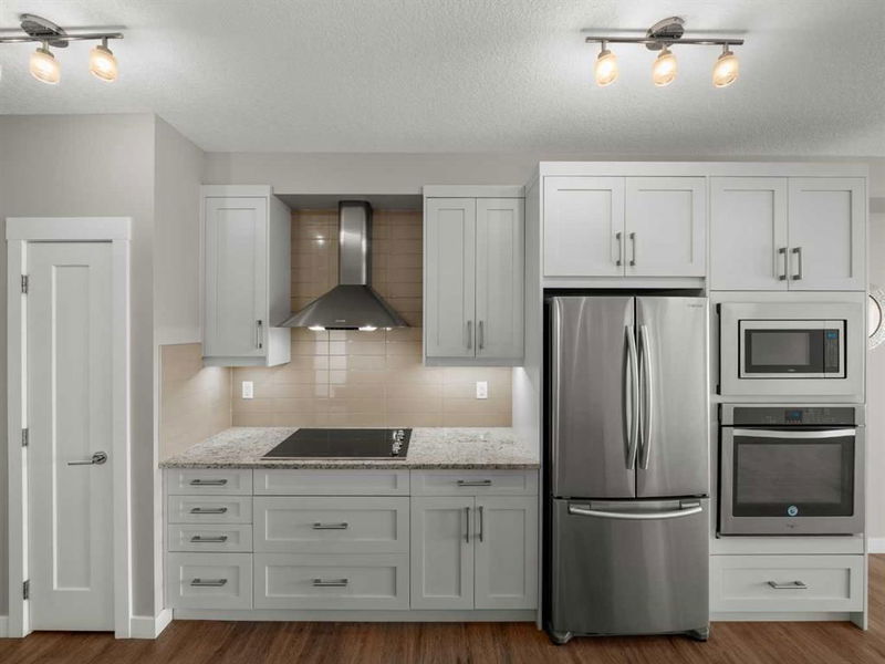 10 Walgrove Walk SE #302, Calgary, Alberta
