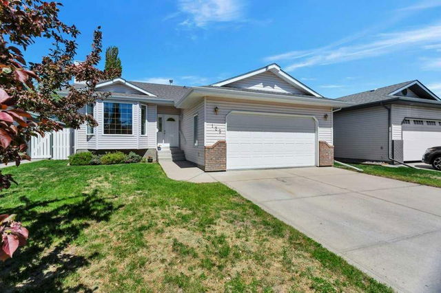 125 Lamont Close