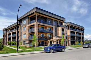 405 - 125 Wolf Hollow Crescent