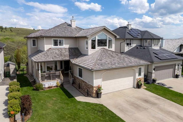 296 Gleneagles View