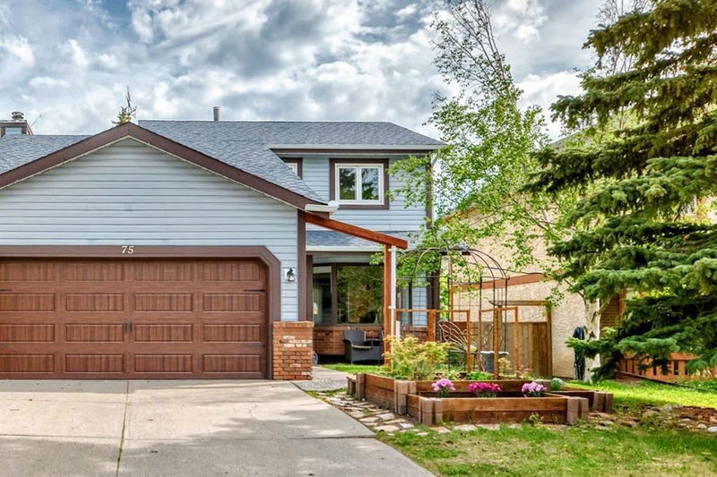 75 Hawkley Valley Road NW, Calgary, Alberta