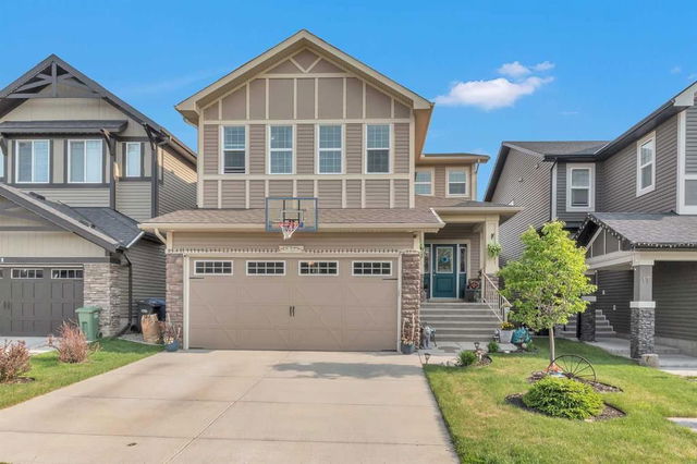 19 Mount Rae Heights