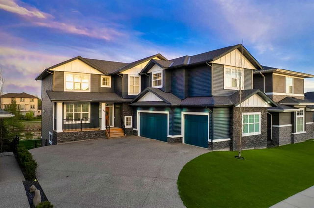 162 Canoe Crescent