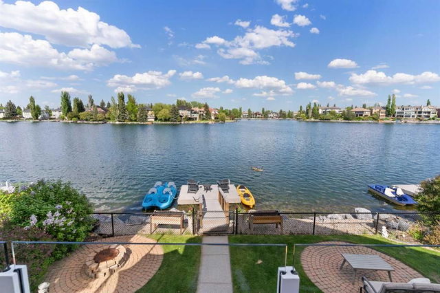 131 Mckenzie Lake View SE