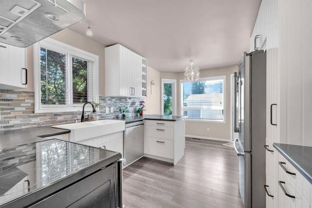 120 Harvest glen Rise