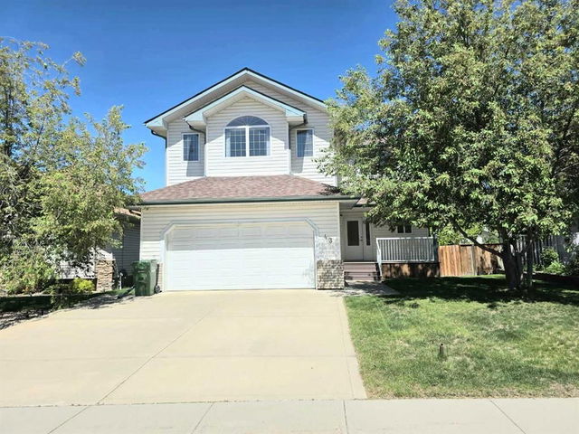 43 Ackerman Crescent