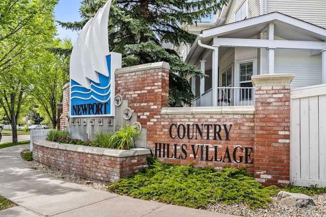 405 - 120 Country Village Circle