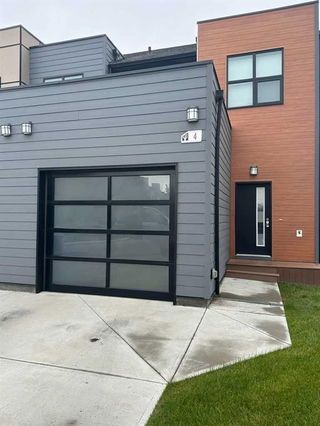 4 - 65 Aquitania Circle