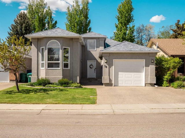 38 Edgewood Place