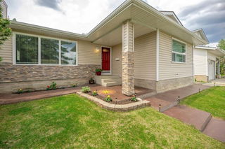 20 Woodford Crescent