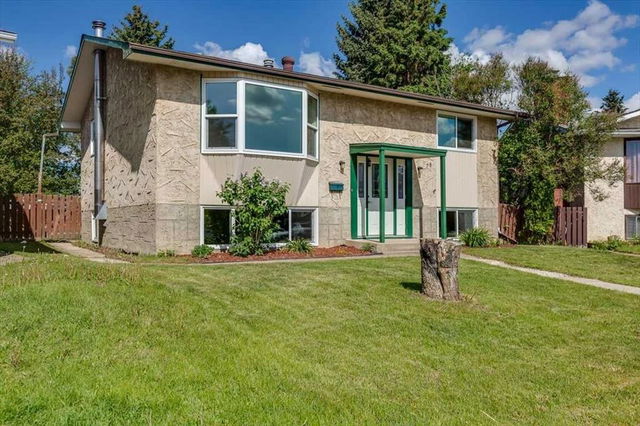 78 Nichols Crescent