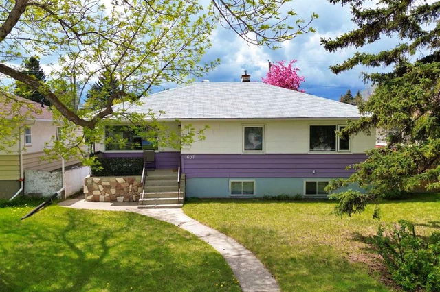 607 Poplar Road
