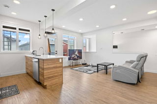 402 - 10060 46 Street