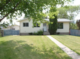45 45 Street Crescent