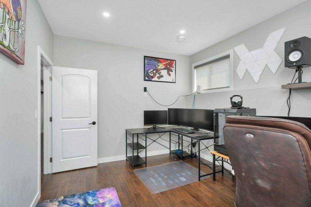 Listing Image 34
