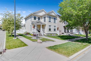 959 Prestwick Circle