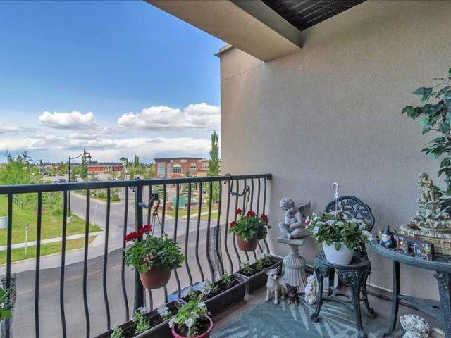1306 - 310 McKenzie Towne Gate