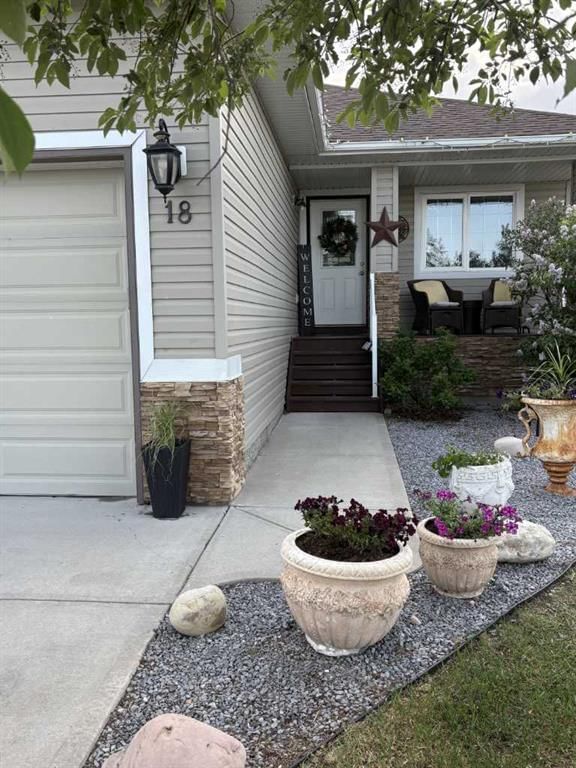 18 Wyndham Park View