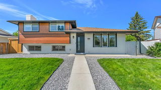 216 Pinetree Place