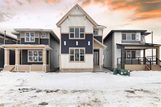 456 Creekrun Crescent