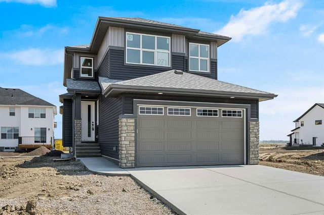 271 Kinniburgh Loop