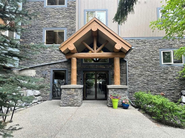 207 - 155 Crossbow Place