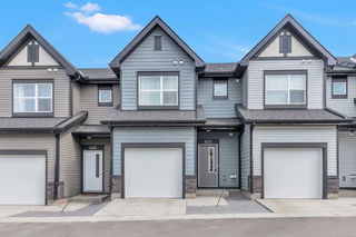 407 - 25 Evanscrest Mews