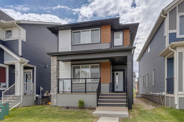 452 Creekrun Crescent
