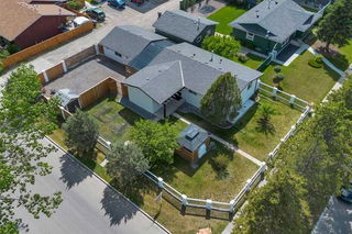 933 Macleod Trail