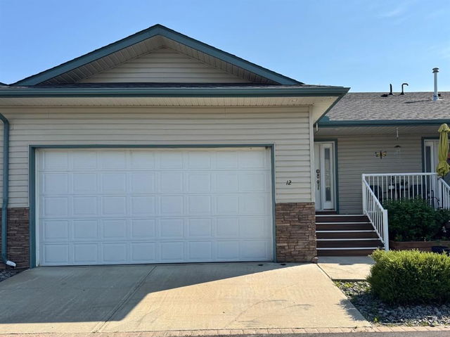 12 Garden Way