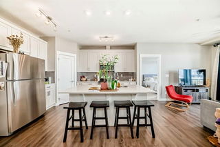 216 - 10 Walgrove Walk