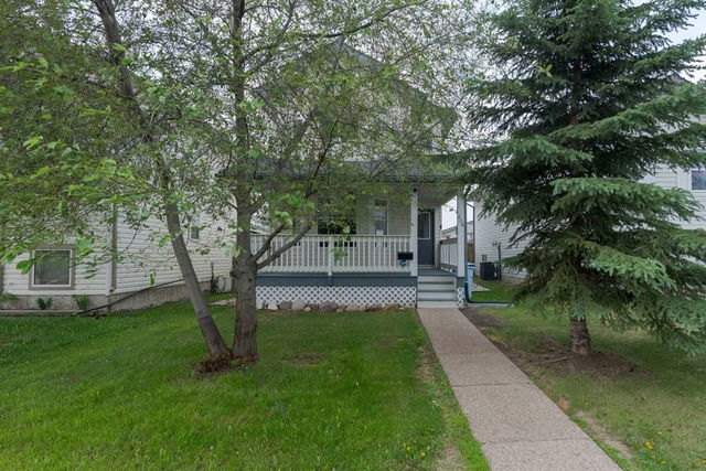 208 Diefenbaker Drive