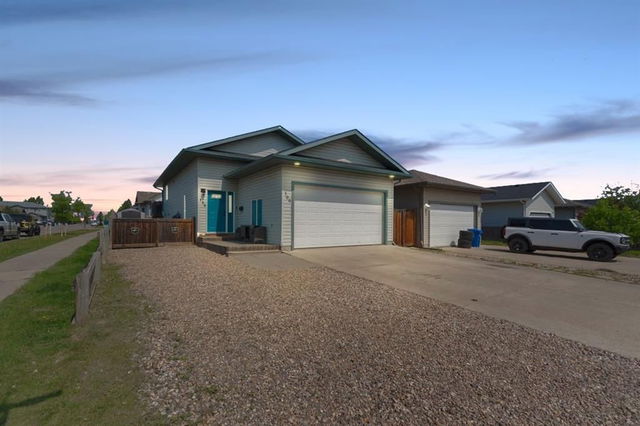 100 Swanson Crescent