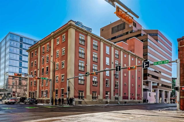 205 - 535 10 Avenue