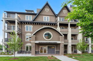 306 - 140 Mahogany Street