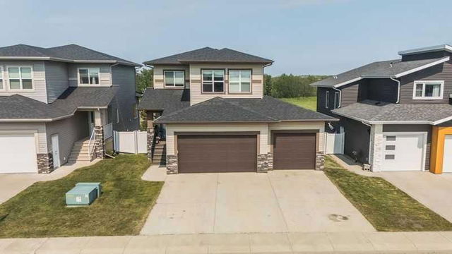 65 Ash Close