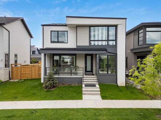 27 Bluerock Avenue