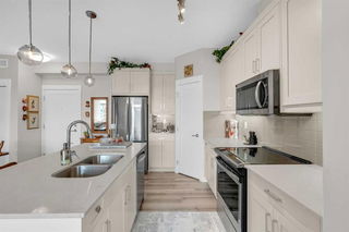406 - 35 Walgrove Walk