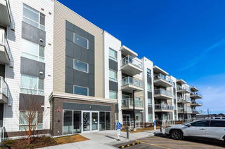 2415 - 220 Seton Grove
