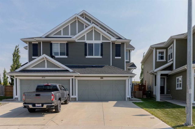 490 River Heights Crescent
