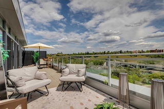 902 - 118 Waterfront Court