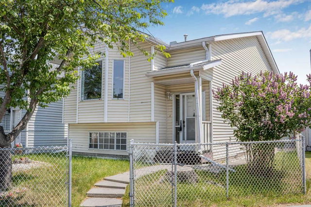 45 Erin Grove Place