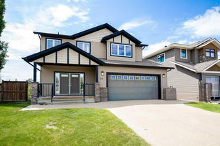 10 Laurel Close